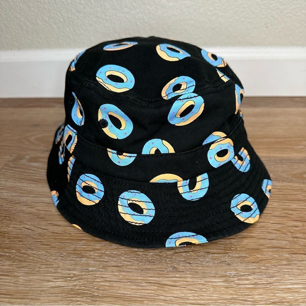 NWOT Odd Future OFWGKTA Black Donut Print Bucket Hat